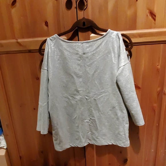 Silver shimmer top - Picture 2 of 2